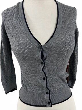 Classic Gray Textured V-Neck Cardigan Sweater